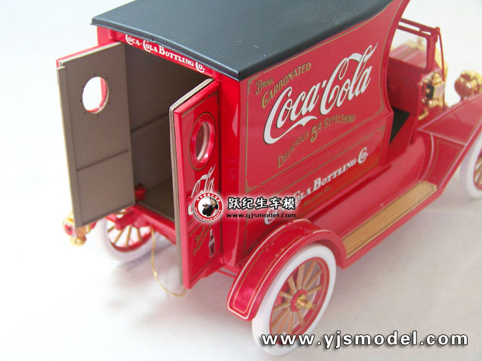 1913年福特T型可口可乐运输车模型 