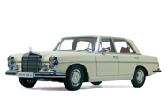 1970奔驰300SEL 6.3 汽车模型 autoart 76141 1：18 米色