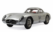 1955年奔驰BENZ 300SLR 鸥翼门 汽车模型 M-076 1955 Benz 300 SLR CMC 1：18