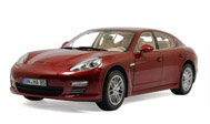保时捷帕拉梅拉 panamera 4s Turbo 汽车模型 NOREV  1：18 红色 187618