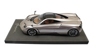 帕加尼Huayra 汽车模型 BBR 1：18 金色