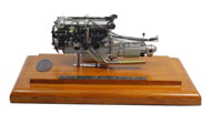 阿斯顿马丁DB4引擎 发动机 汽车模型  德国CMC 1:18 银色 M-133