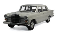 1965年奔驰200 W110 汽车模型  NOREV 1:18硬顶白色B66040595