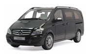 福建奔驰唯雅诺Viano 外交级MPV 汽车模型 原厂1:18 精装黑色