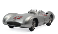 1954年奔驰W196R 22# 汽车模型 CMC 1:18 M-128C 赫尔曼座驾限量1000台