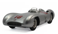 1954年奔驰W196R 18# 汽车模型 CMC 1:18 M-128A范吉奥座驾限量1000台