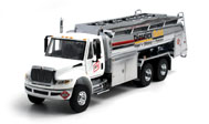 国际重型油罐车银罐interational durastar liquid fuel tanker 工程车模型 1:50  50-3252