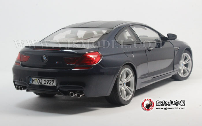 宝马M6 Coupe (F13M)   汽车模型