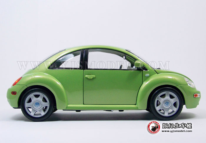 大众新甲壳虫 汽车模型 1:18 玛莎图maisto 31875 绿色